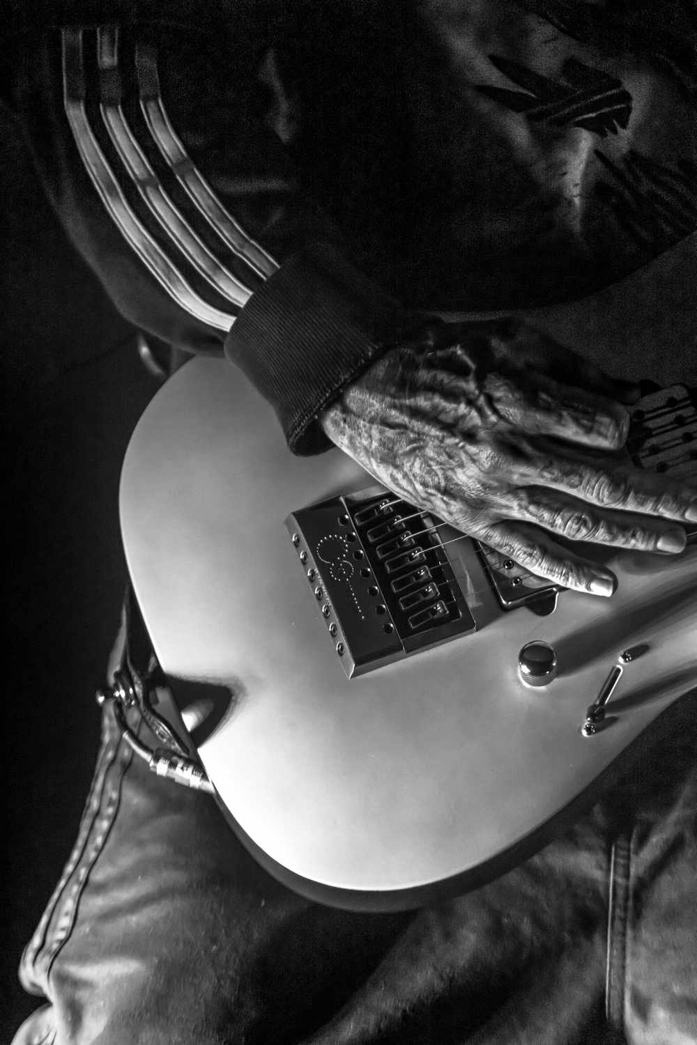 - HEAD KORN 2025 - 