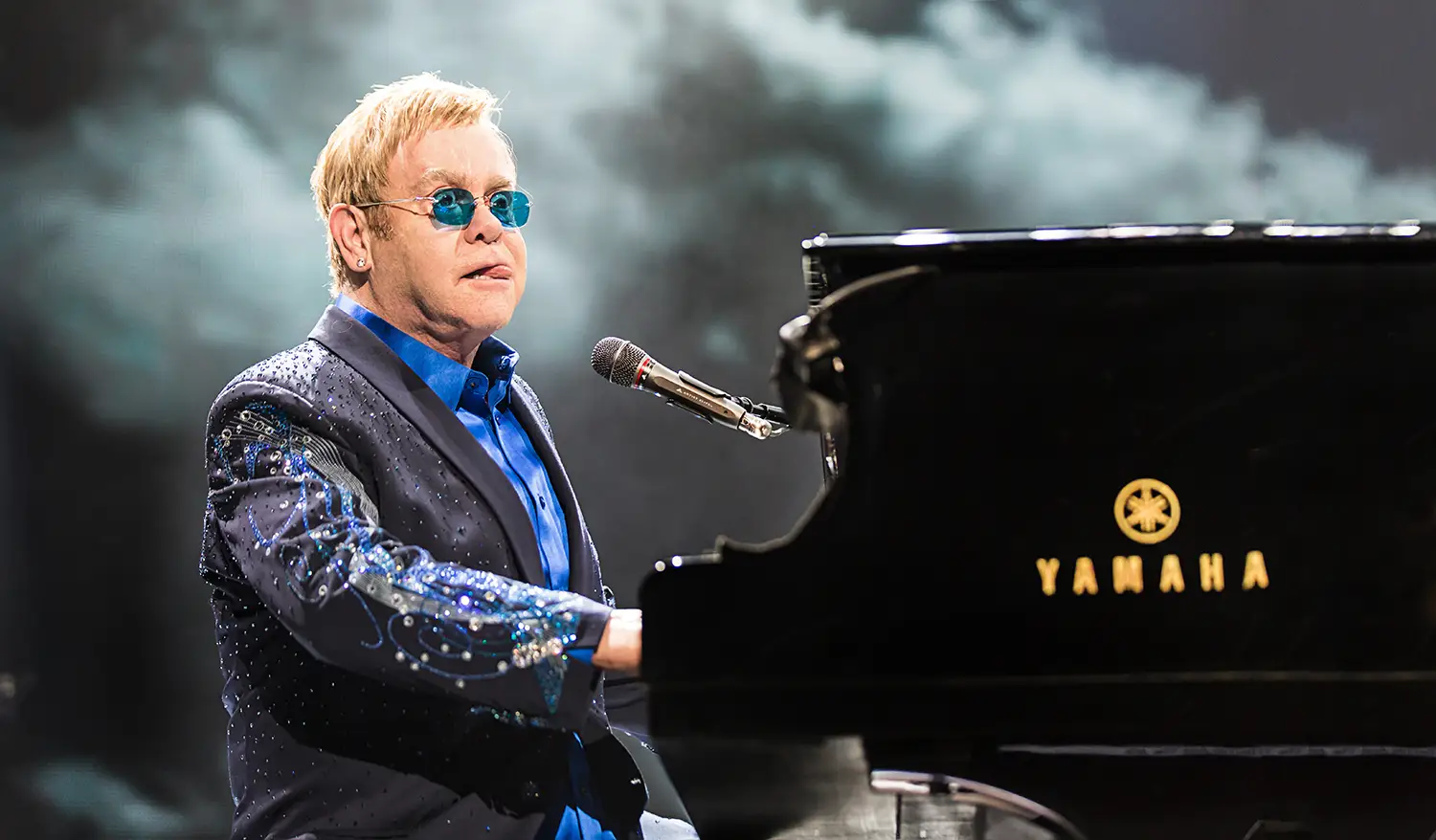  Elton John -  Farewell Yellow Brick Road World Tour 2019 -