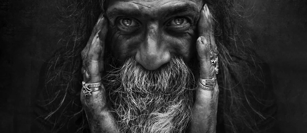 Lee Jeffries : le photographe des portraits bouleversants