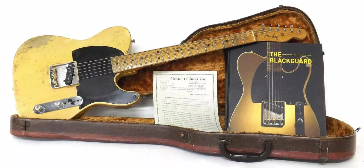 FENDER-STRATOCASTER-fender-telecaster (13)