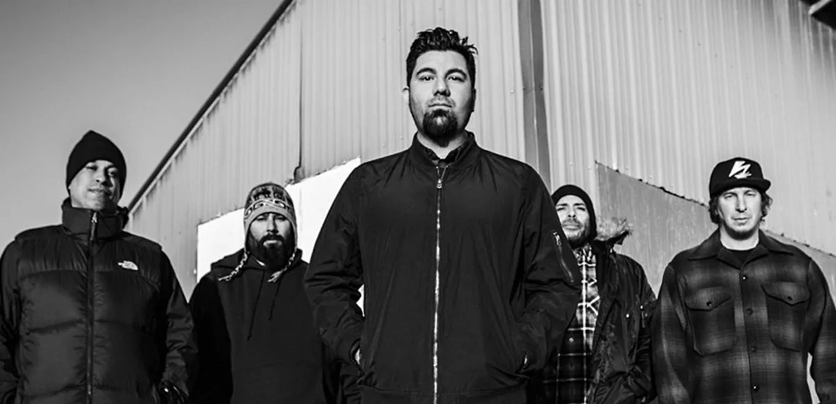 Poster Deftones ou tirage d'art : l'intensité d'un concert au mur Deftones