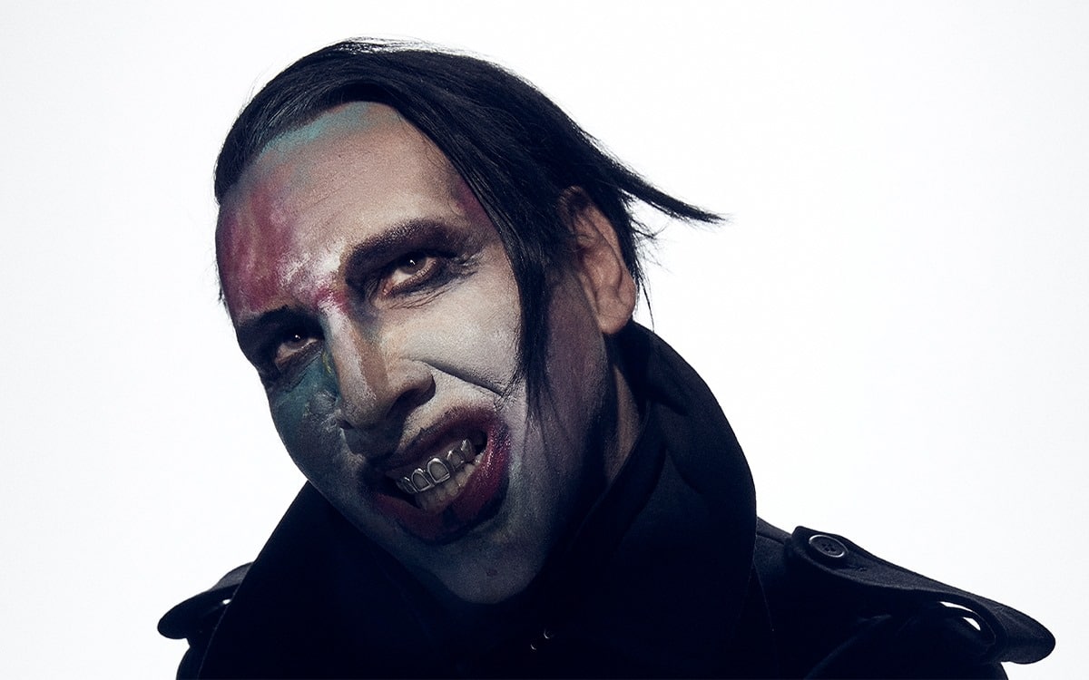 Marilyn Manson : biographie, albums et controverses d'une icône du choc Marilyn Manson jeune, look glam gothique, cheveux longs, scène underground, Miami 1990
