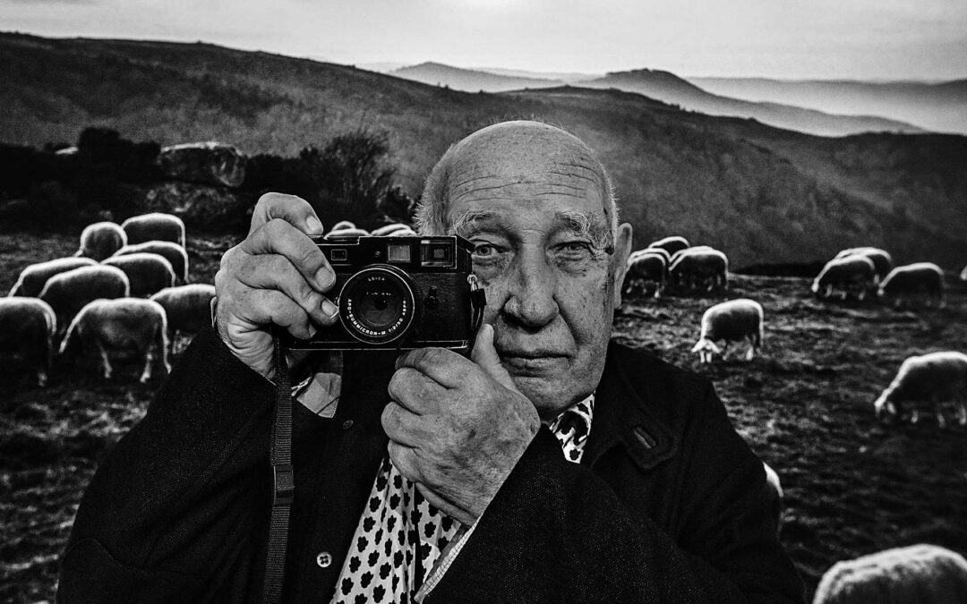 Raymond Depardon : une capacité unique à capturer l’essence du quotidien