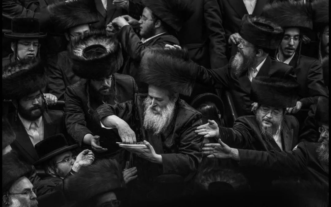 Abbas Attar : Le Photographe qui a Immortalisé les Révolutions