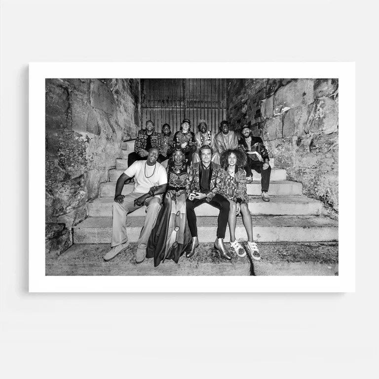Tirage photo backstage de -M- (Matthieu Chedid) — tirage d’art noir et blanc signé Eric Canto