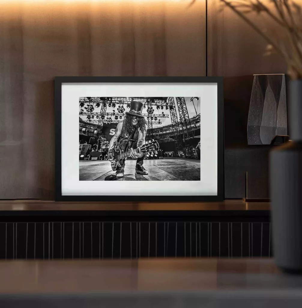 Photographie SLASH — Living The Dream Tour (2019) en noir et blanc, tirage signé et numéroté Eric Canto