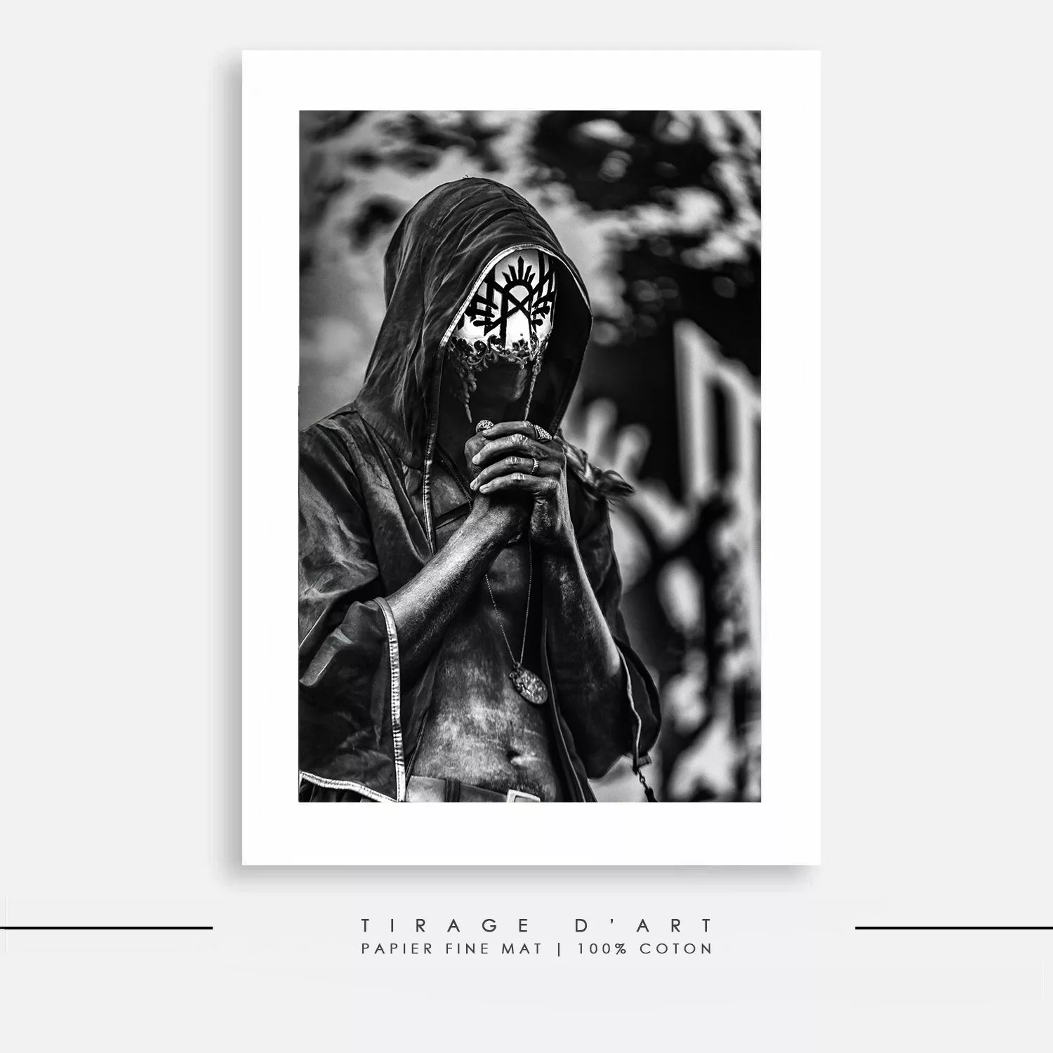 SLEEP TOKEN - Europe Summer Rituals (2023) Tirage photo SLEEP TOKEN – Europe Summer Rituals (2023), concert rock en noir et blanc signé Eric Canto